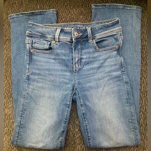 American Eagle Kick Boot Jeans SZ 4 Short